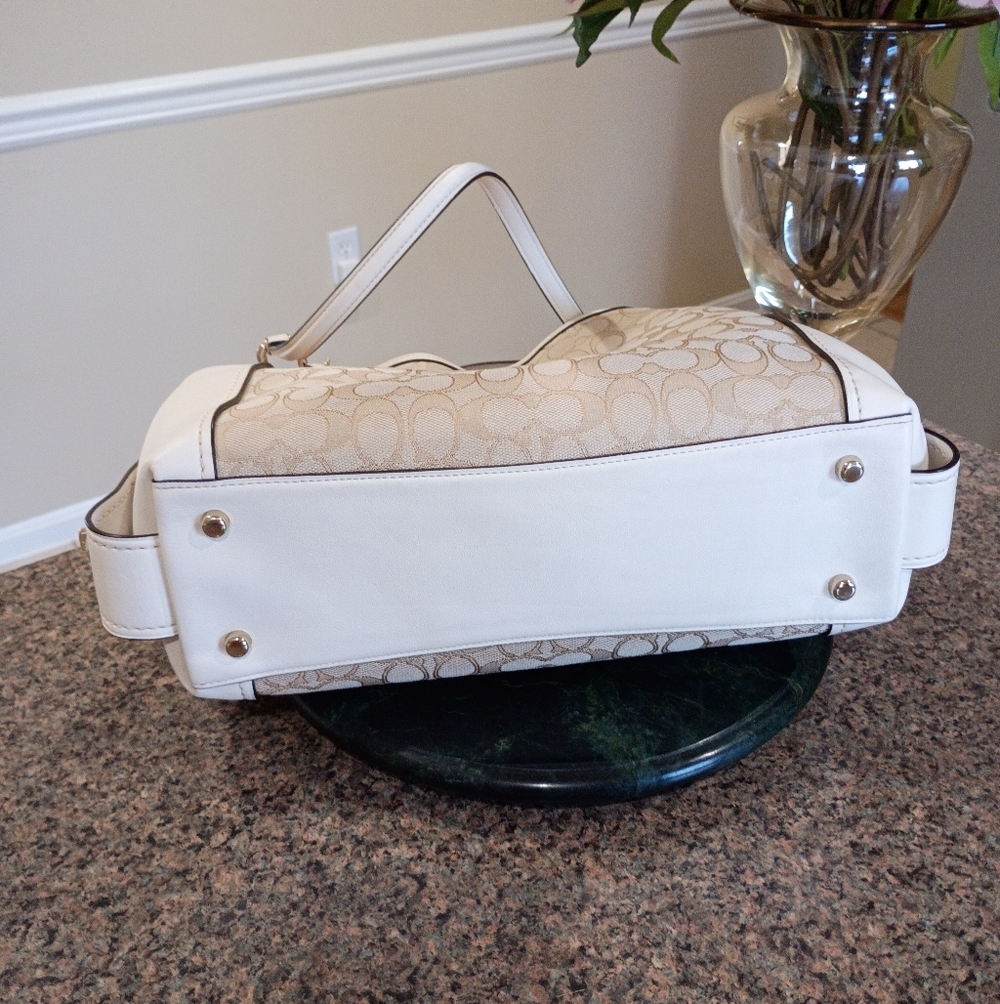 Coach Edie 31 Shoulder Bag Light Knaki Jaquard  And Chalk Leather - Picture 14 of 17